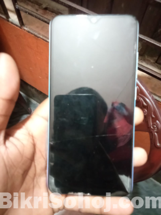 Vivo y1s. Ram:2:32